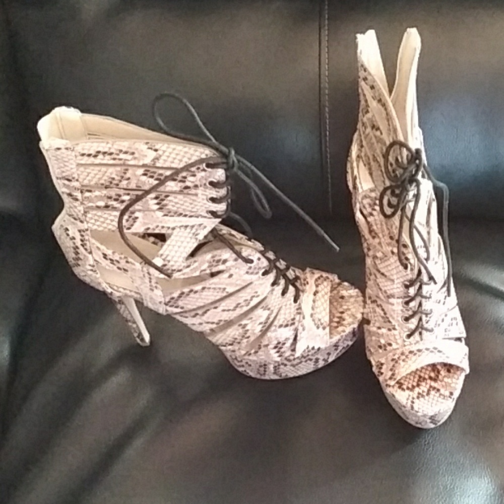 Size 7 shoes